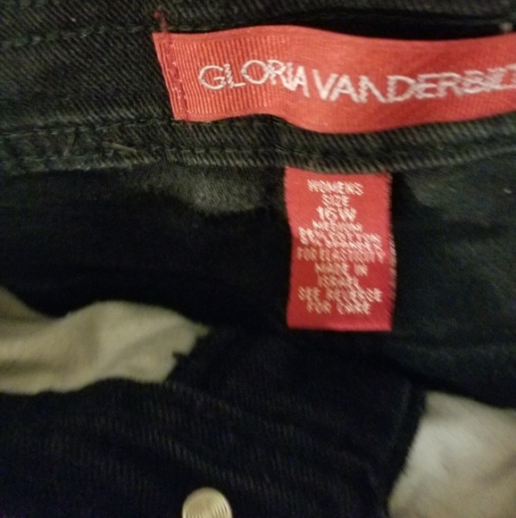 Gift with purchase...Gloria Vanderbilt Jeans - Picture 4 of 5